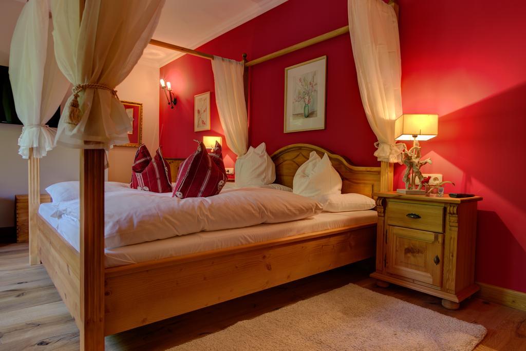 Serviced Apartments Villa Licht Κίτσμπουελ Εξωτερικό φωτογραφία