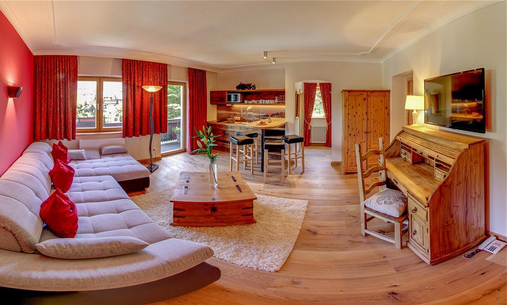 Serviced Apartments Villa Licht Κίτσμπουελ Εξωτερικό φωτογραφία