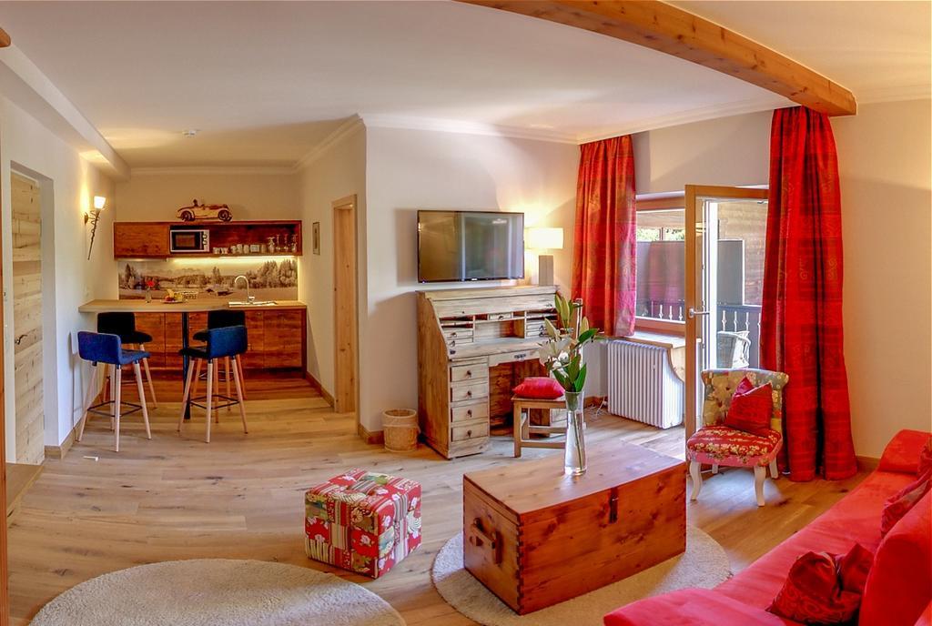 Serviced Apartments Villa Licht Κίτσμπουελ Εξωτερικό φωτογραφία